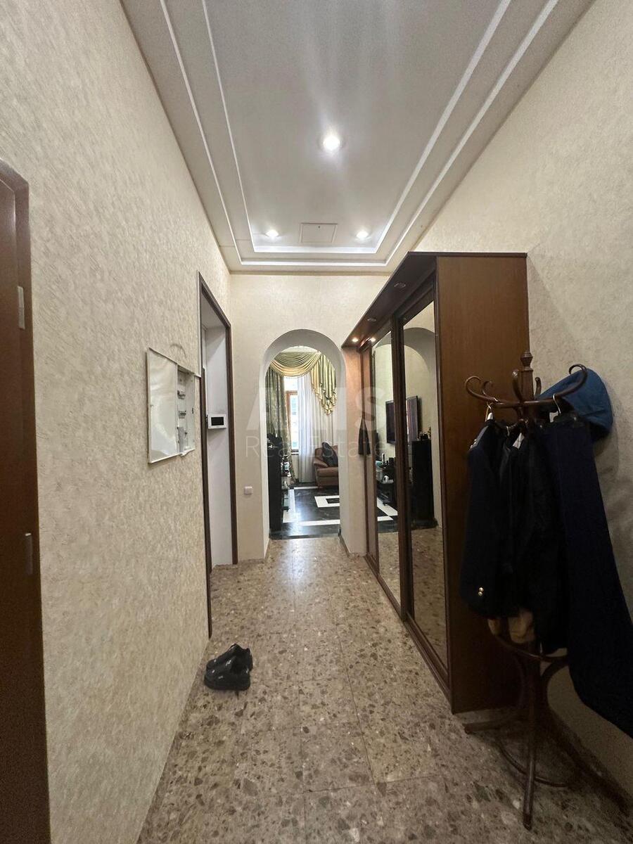 3k apartment vul. Rejtars'ka 296013911