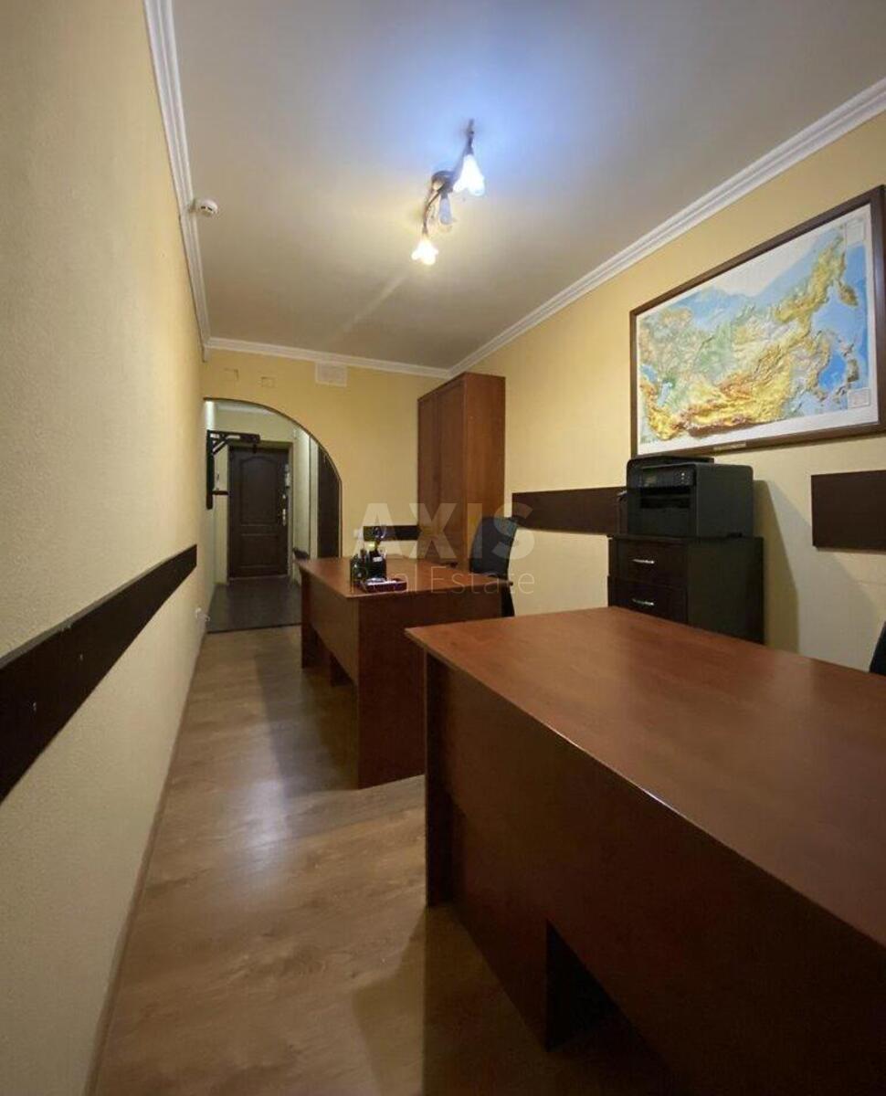 Офис ул. Кутузова 18/7, 32м2