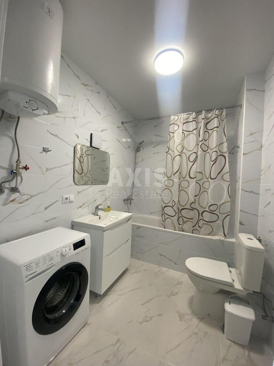 2k apartment vul. Brativ Chybinyeyevykh 8613237
