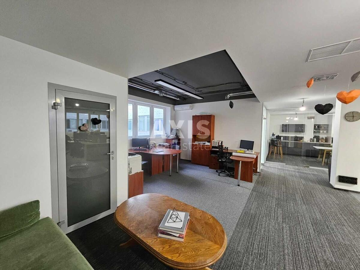 Office shose Harkivs'ke 19, 139m2599339