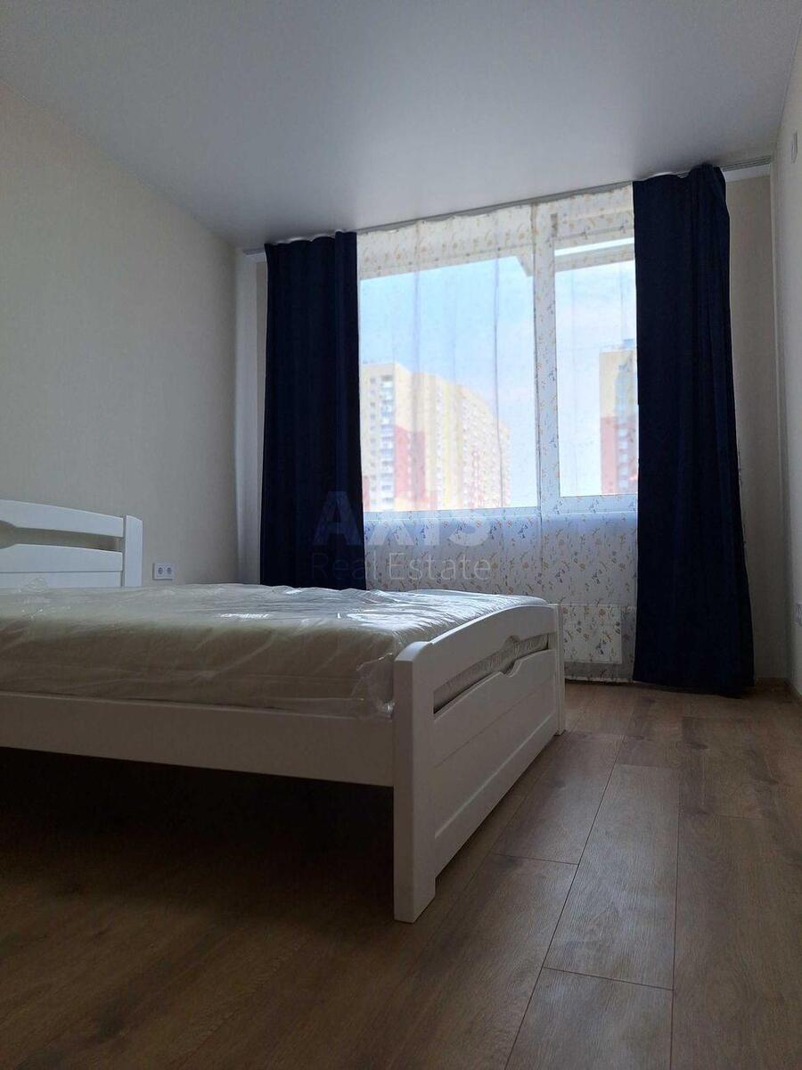 1k apartment vul. Rodyny Kristeriv 20564715