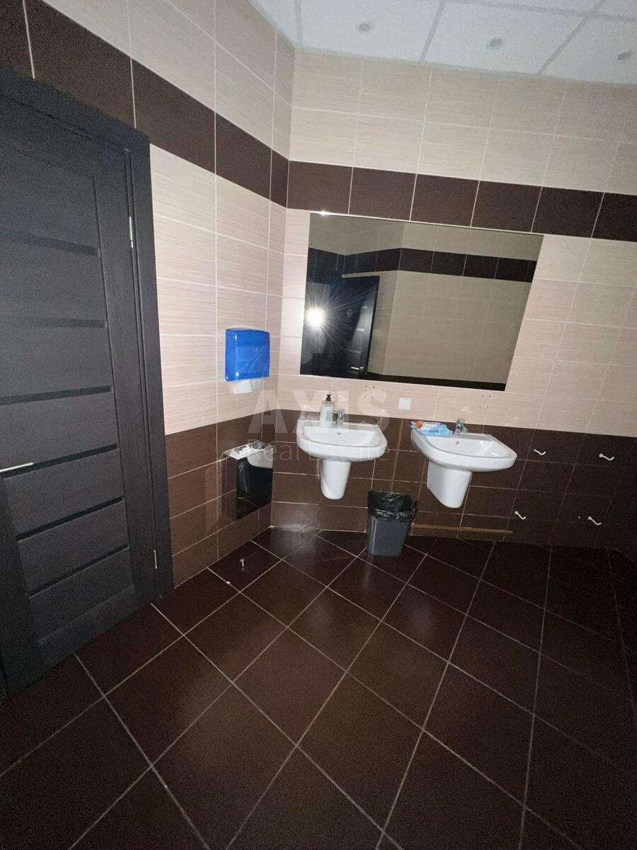 Офис ул. Евгения Коновальца 36Д, 470м26095110