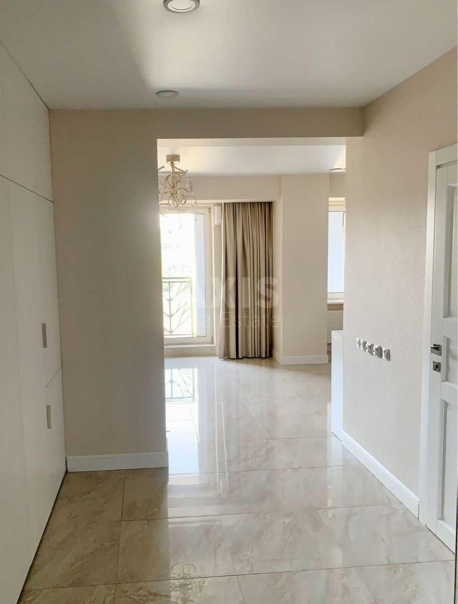 2k apartment vul. Nyzhnij Val 274