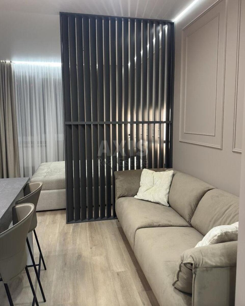 1k apartment vul. Dragomyrova Myhajla 14А0
