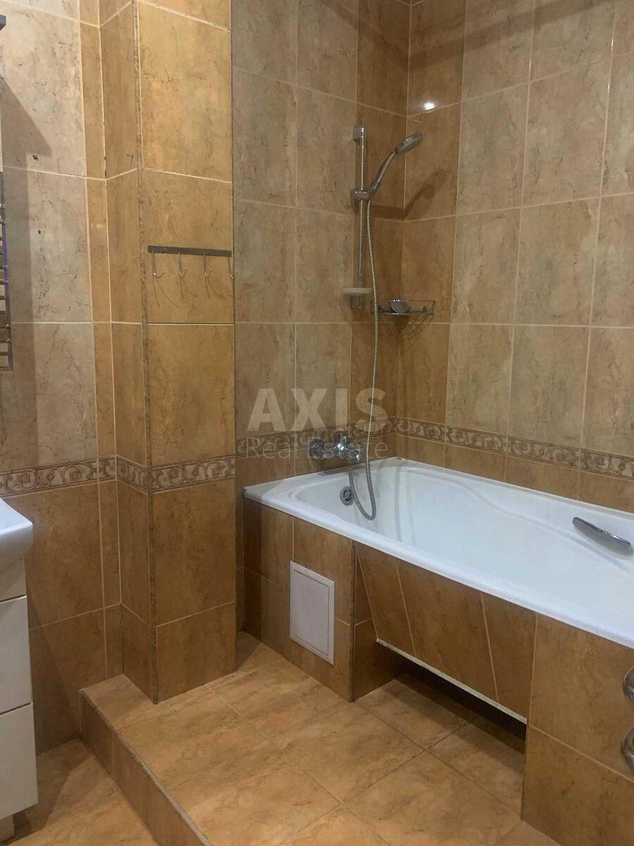2k apartment pr-t Lesja Kurbasa 5В9