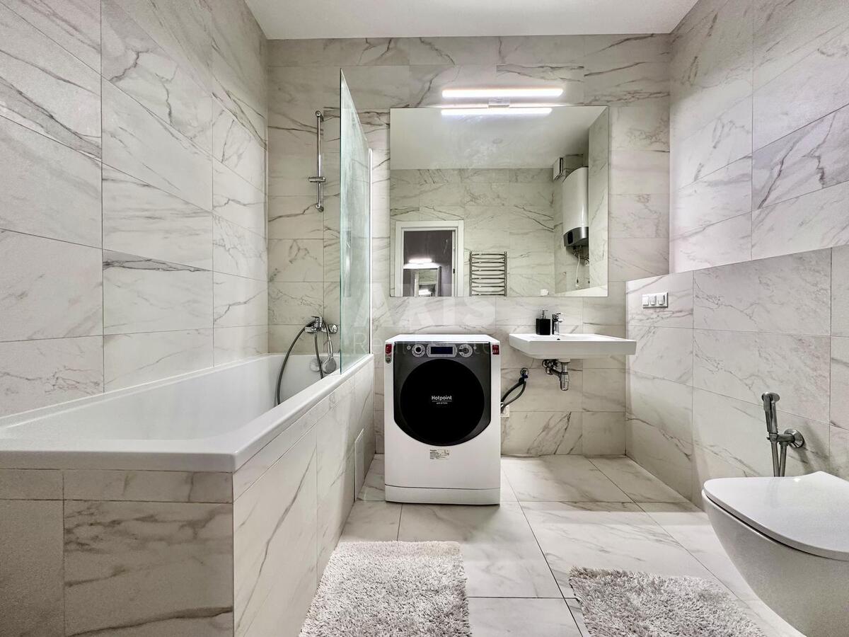 1к квартира ул. Джона Маккейна 7616029