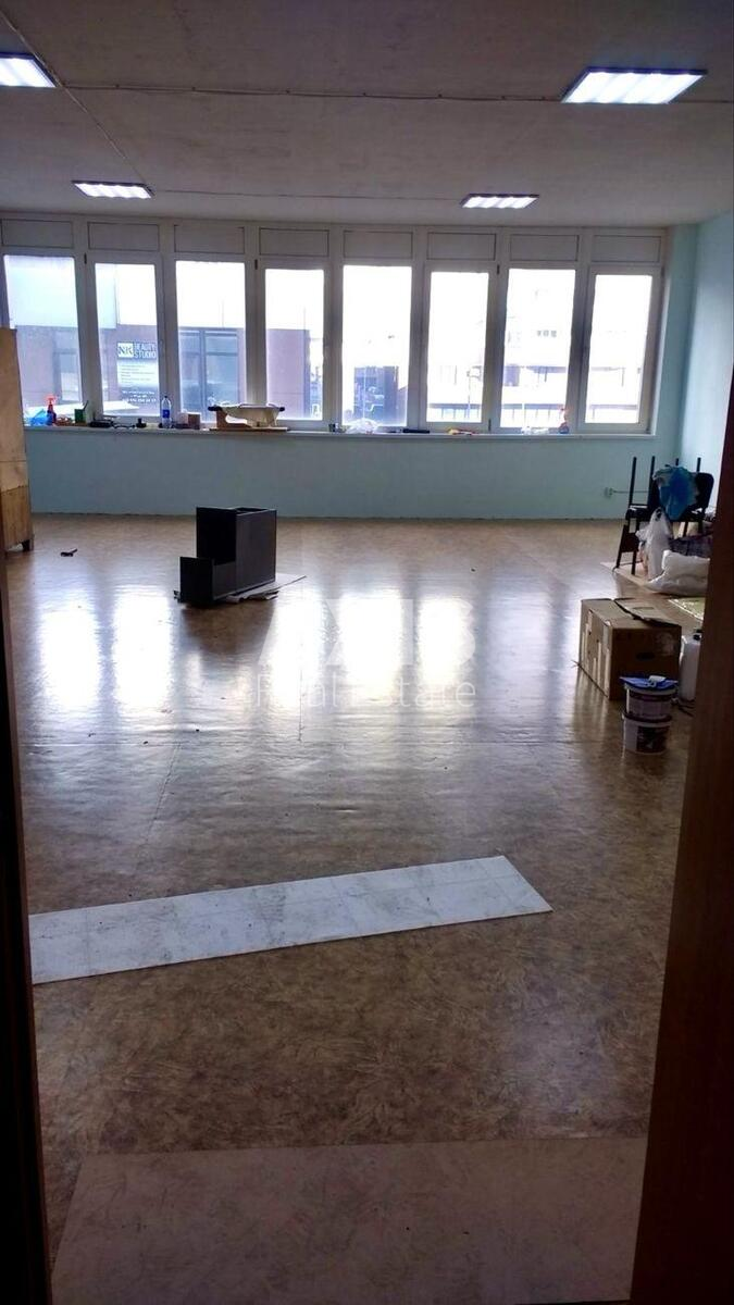 Объект торговли бул. Кольцова 14, 231м2596034