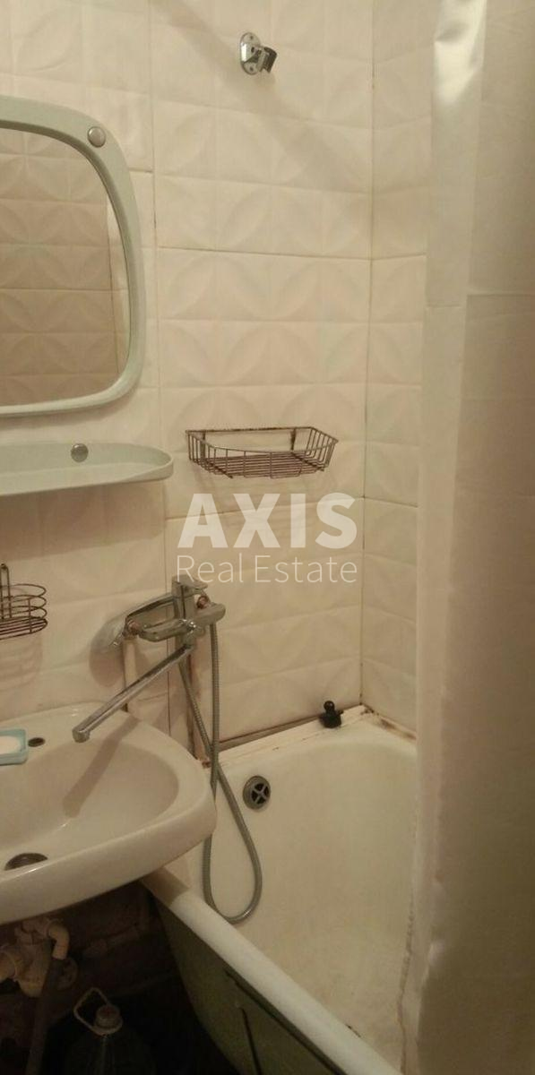 1k apartment vul. Tupoljeva Akademika 15Є9
