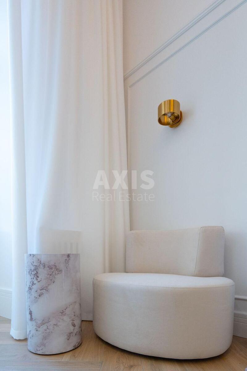Office vul. Mazepy Ivana 7, 60m26