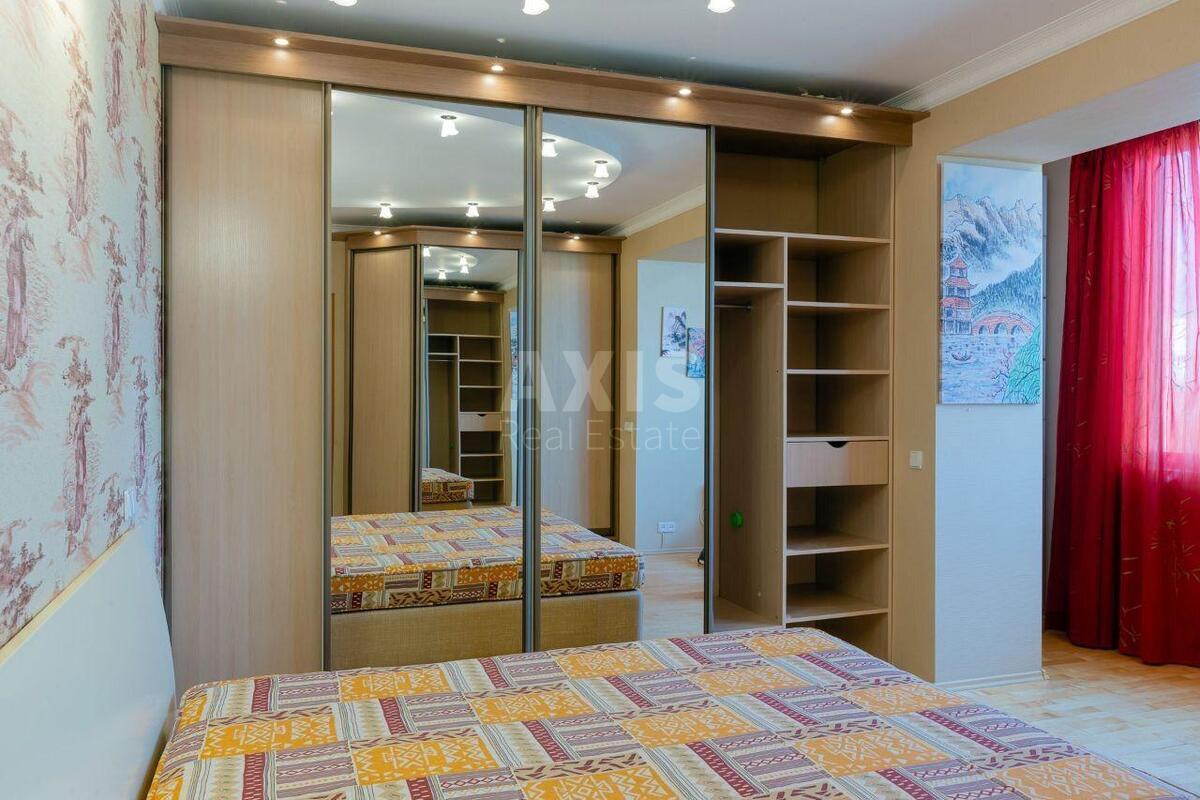 3k apartment prov. Gordienka Kostjantyna 2А579074