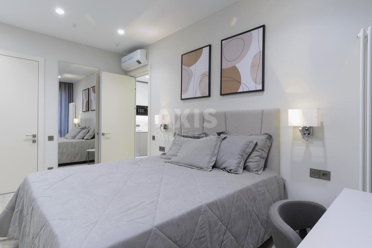 3k apartment vul. Antonovycha 118/9594062