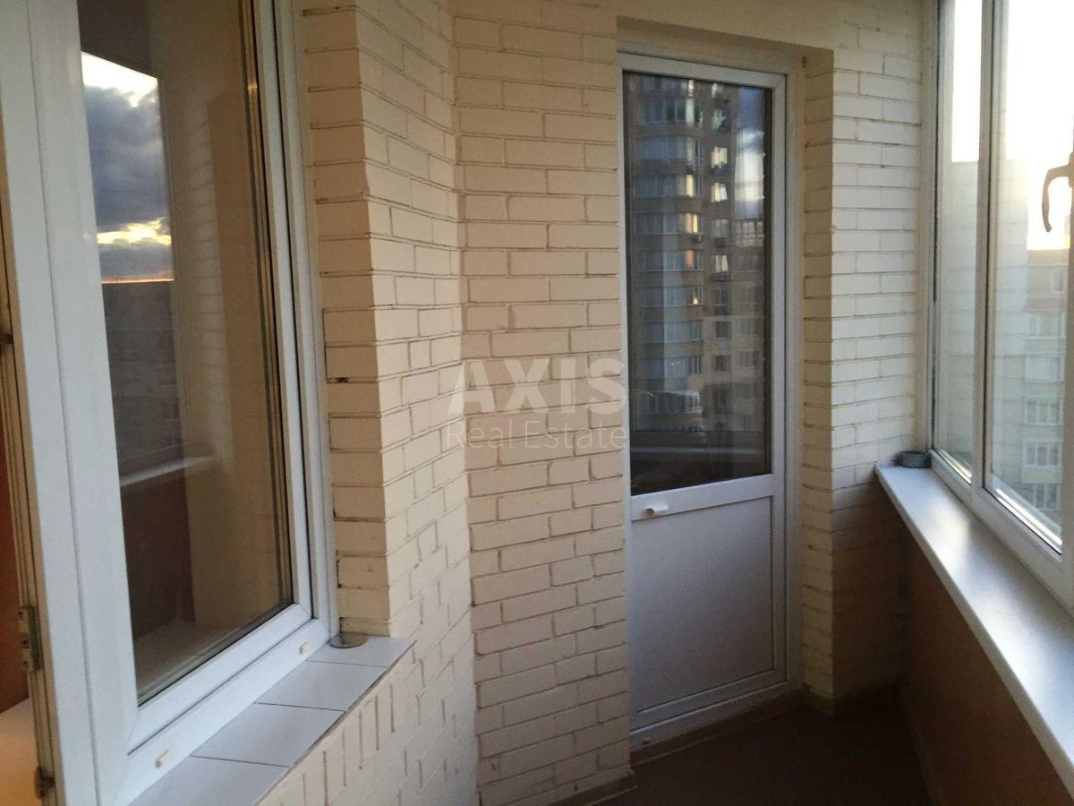 3k apartment vul. Mykil's'ko-Slobids'ka 4В7