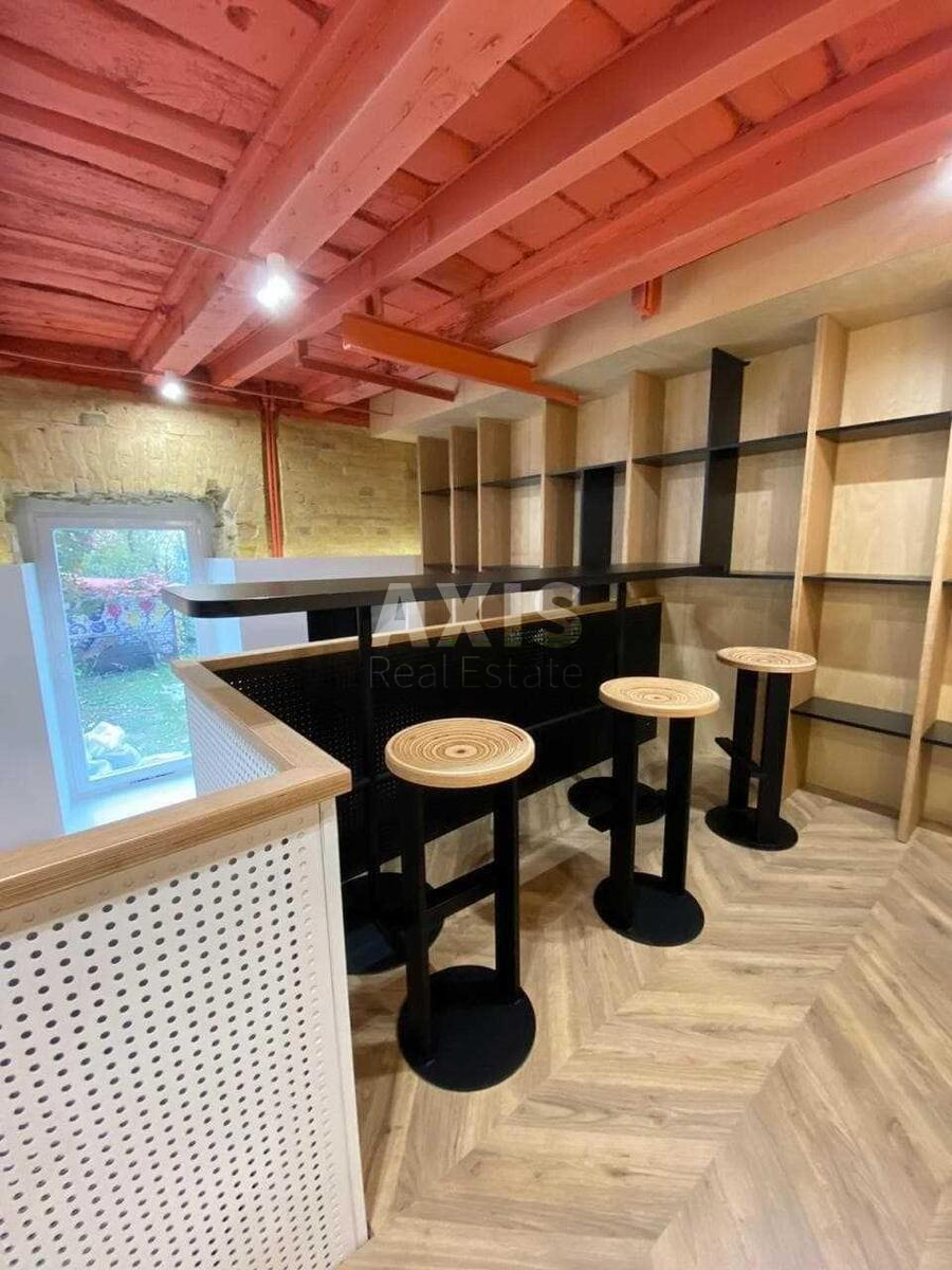 Office vul. Hmel'nyc'kogo Bogdana 74, 128m22