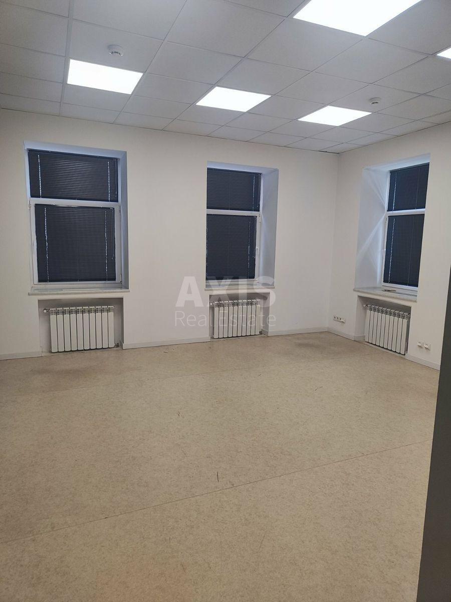 Office vul. Brajchevs'kogo Myhajla 22, 205m210