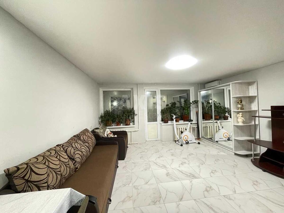 1k apartment vul. Mostyc'ka 6630213