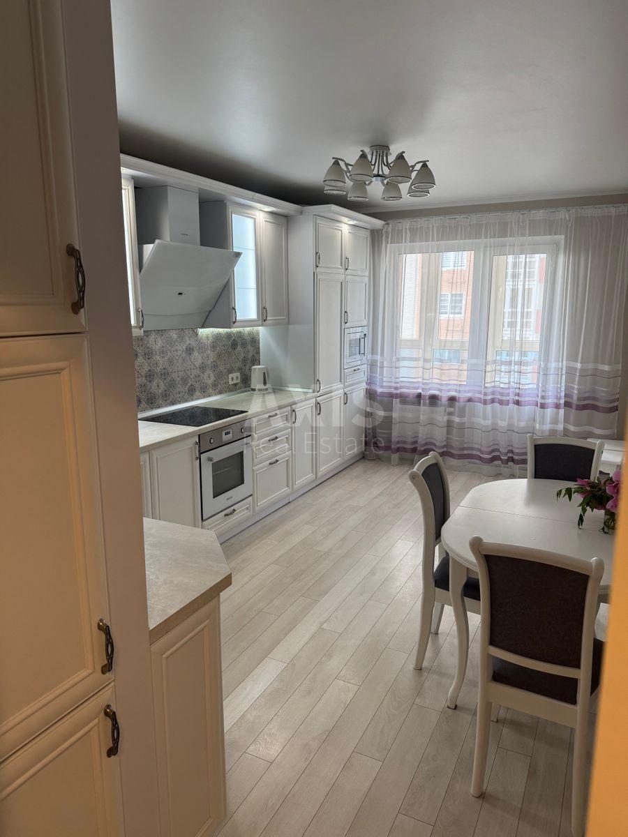 2к квартира ул. Чавдар Елизаветы 210