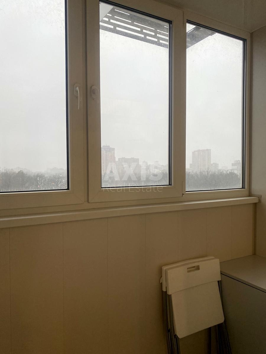 2k apartment pr-t Berestejskij 1096319413