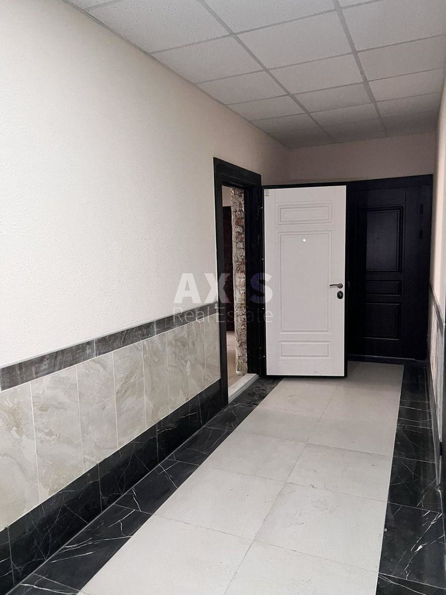 2к квартира ул. Дегтярная 20А1