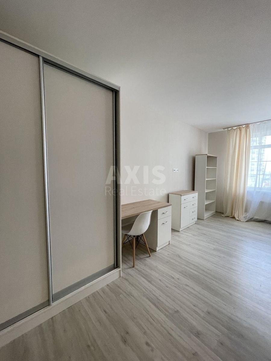 1k apartment vul. Myhajla Maksymovycha 248