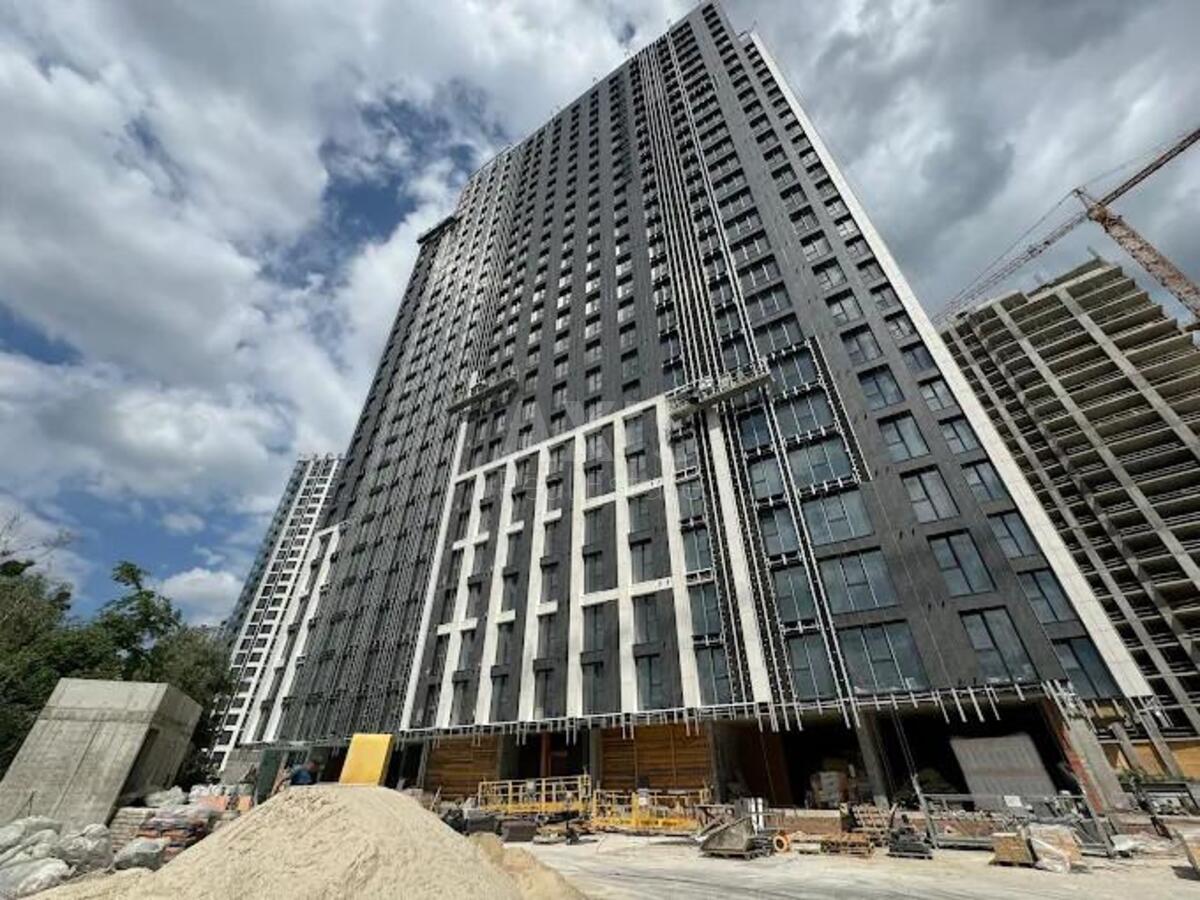 2k apartment vul. Dragomyrova Myhajla 2А