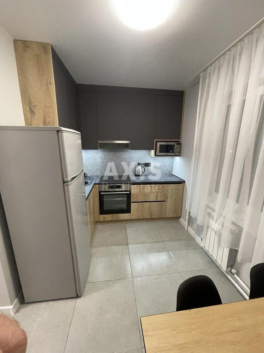 1k apartment vul. Dragomanova 6А
