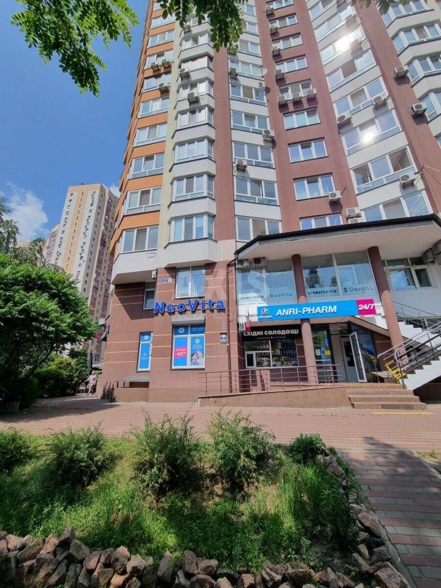 Объект торговли наб. Днепровская 15, 70м2