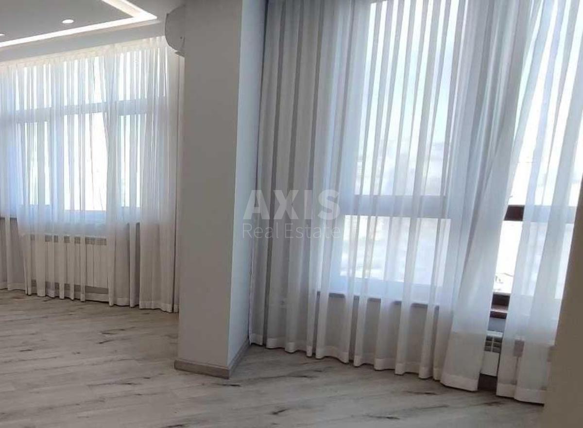 4k apartment vul. Ahmatovoi' Anny 22454142