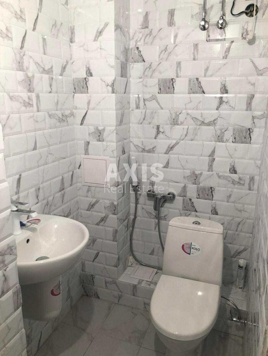 Объект торговли ул. Драгоманова 2А, 53м2534626