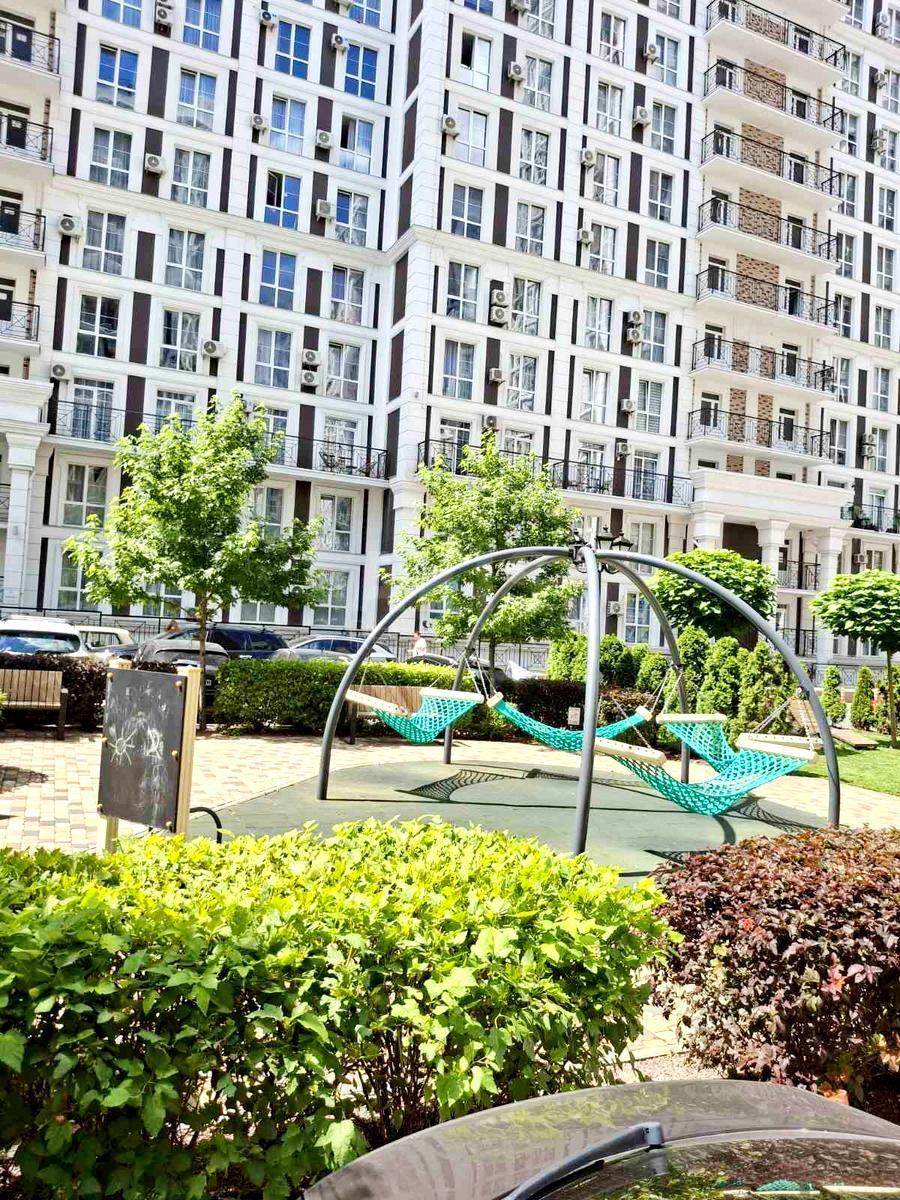 1k apartment vul. Myhajla Maksymovycha 246394918