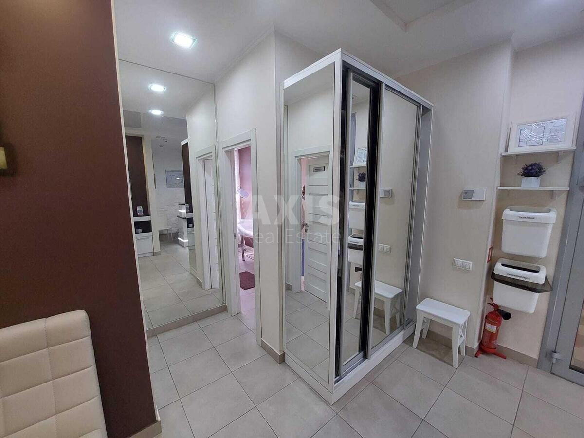 Trade object vul. Spas'ka 5, 38m20