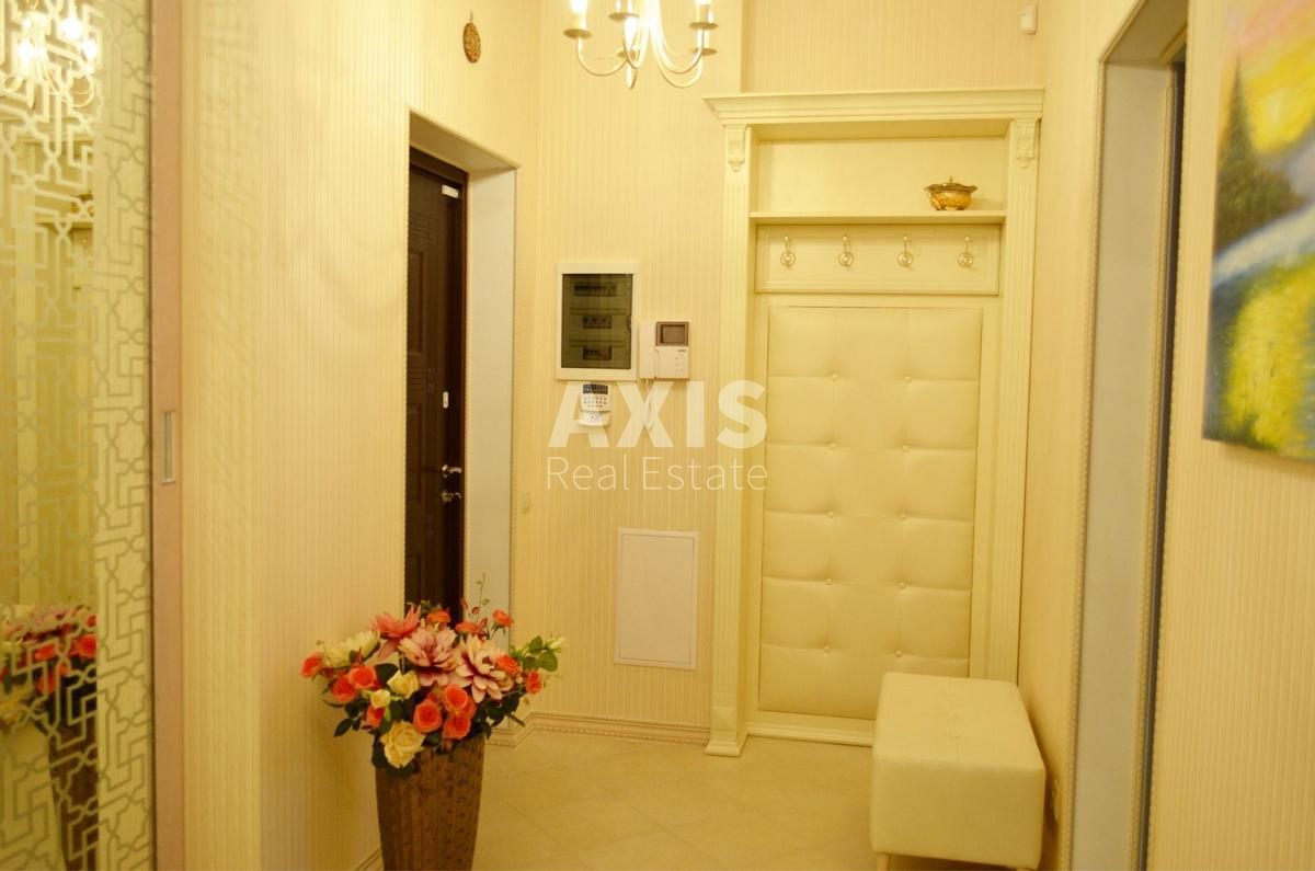 1k apartment vul. Yulia Zdanovska 71Г6