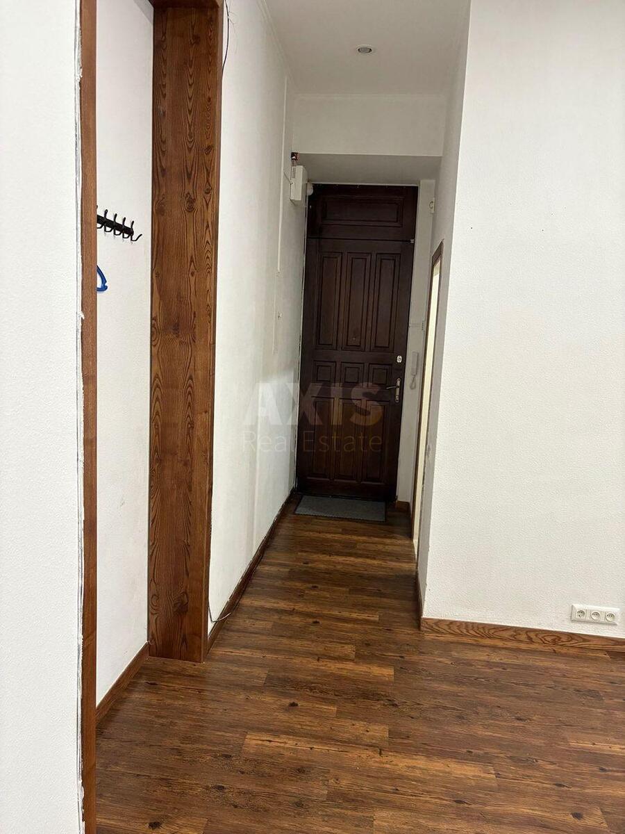 Office vul. Kruglouniversytets'ka 7, 52m25