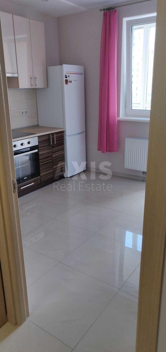 1k apartment vul. Revuc'kogo 406