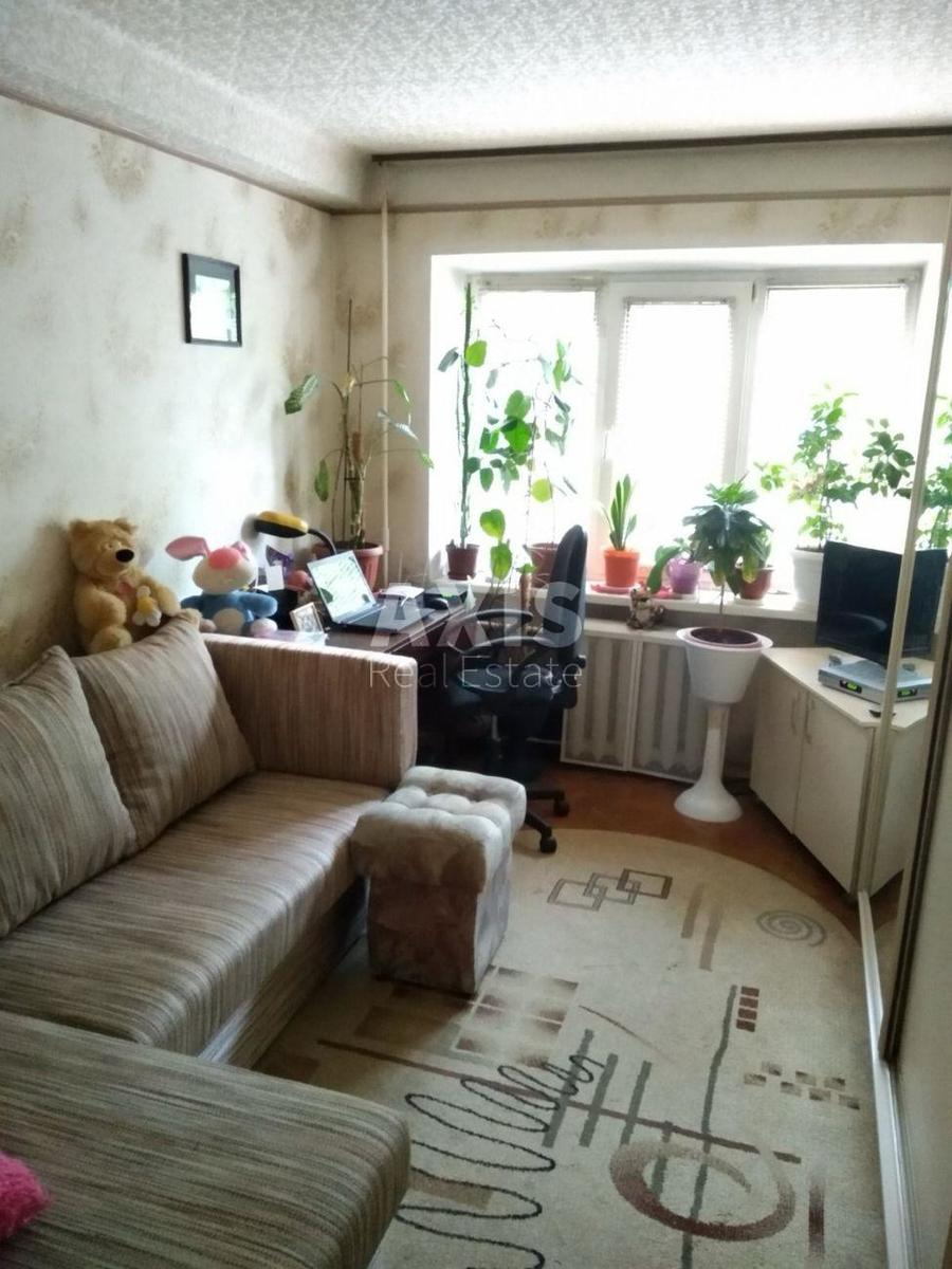 3к квартира пр-т Голосеевский 1141