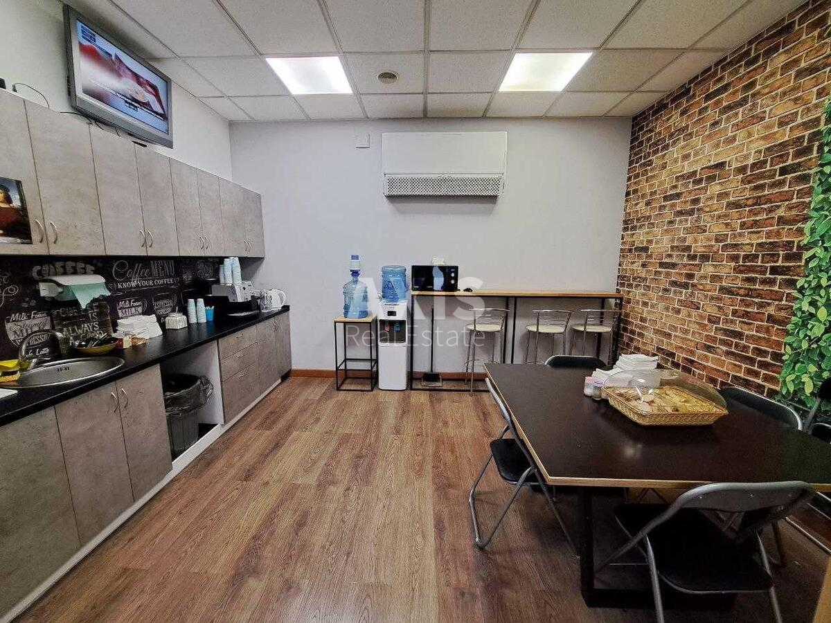 Office vul. Zheljabova 2, 25m2555296