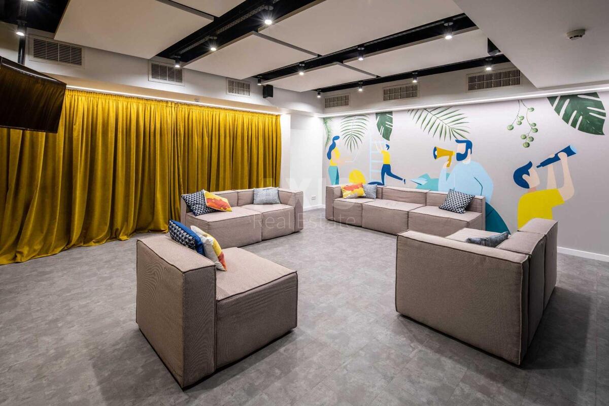 Office vul. Pymonenka Mykoly 13, 121m28