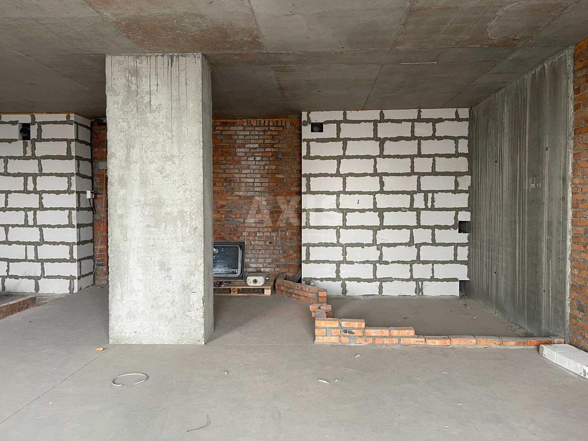 1k apartment vul. Dragomyrova Myhajla 4Б7
