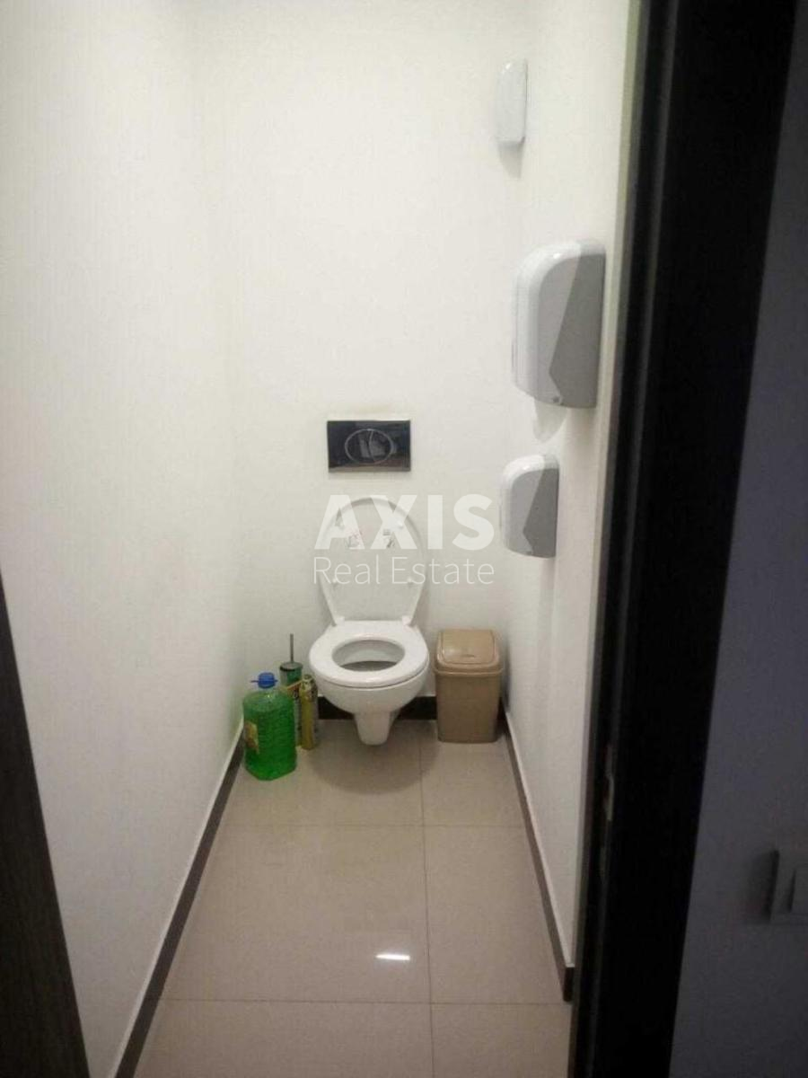 Office vul. Vozdvyzhens'ka 45, 268m2338226