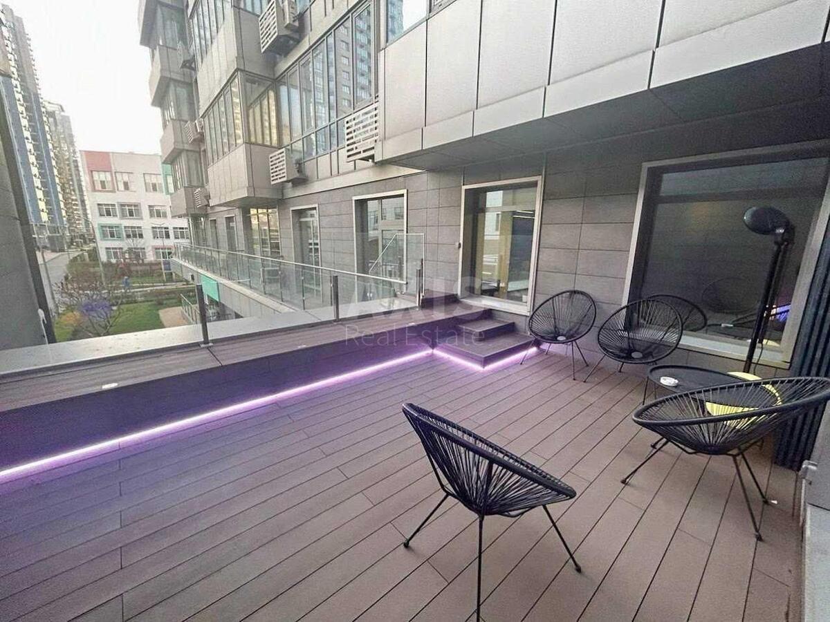Office nab. Dniprovs'ka 14В, 60m25684712