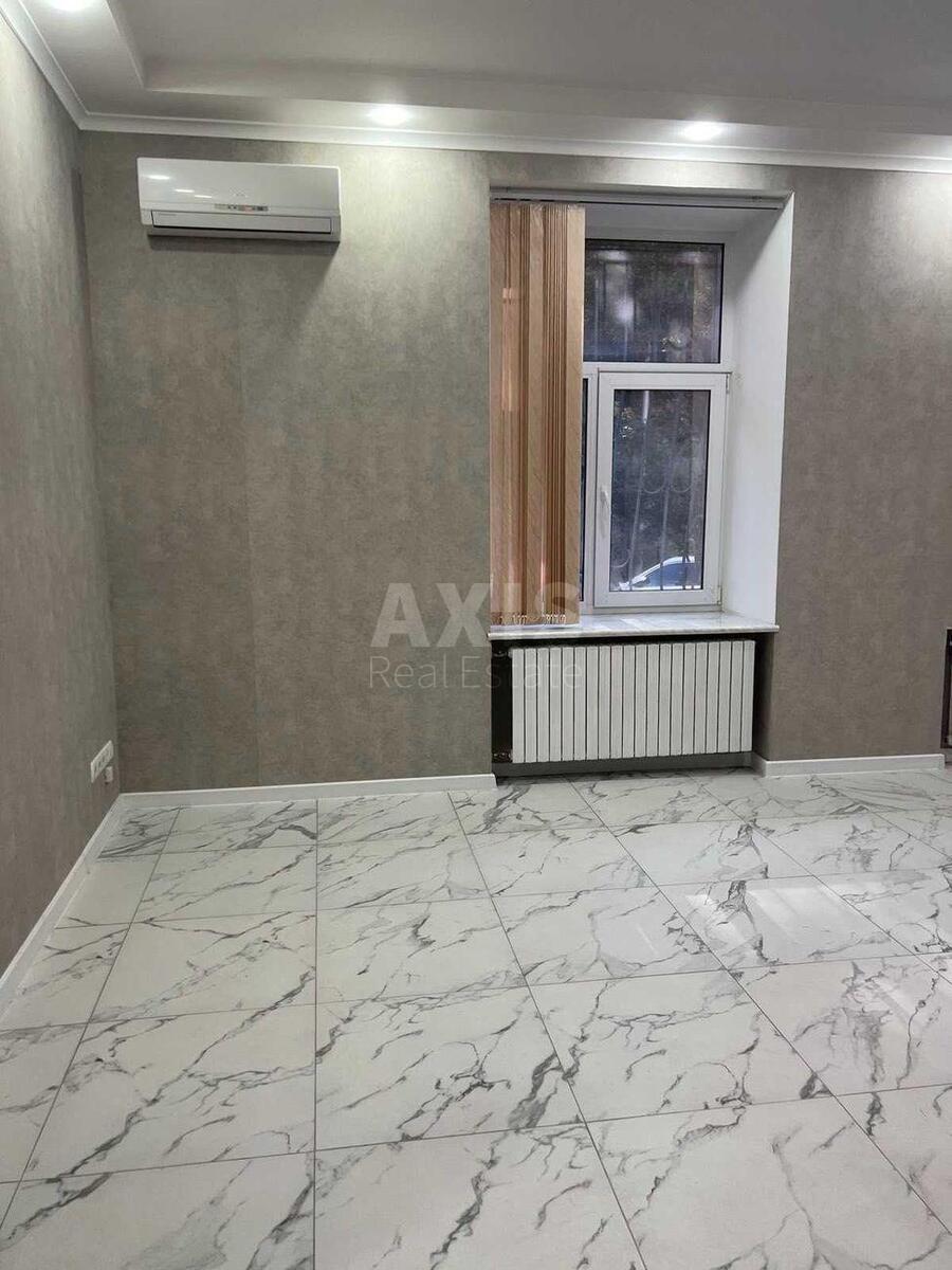Офис ул. Мазепы Ивана 9, 81м2582145