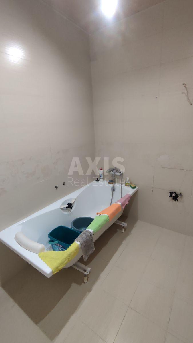 4k apartment vul. Vyshgorods'ka 45/211