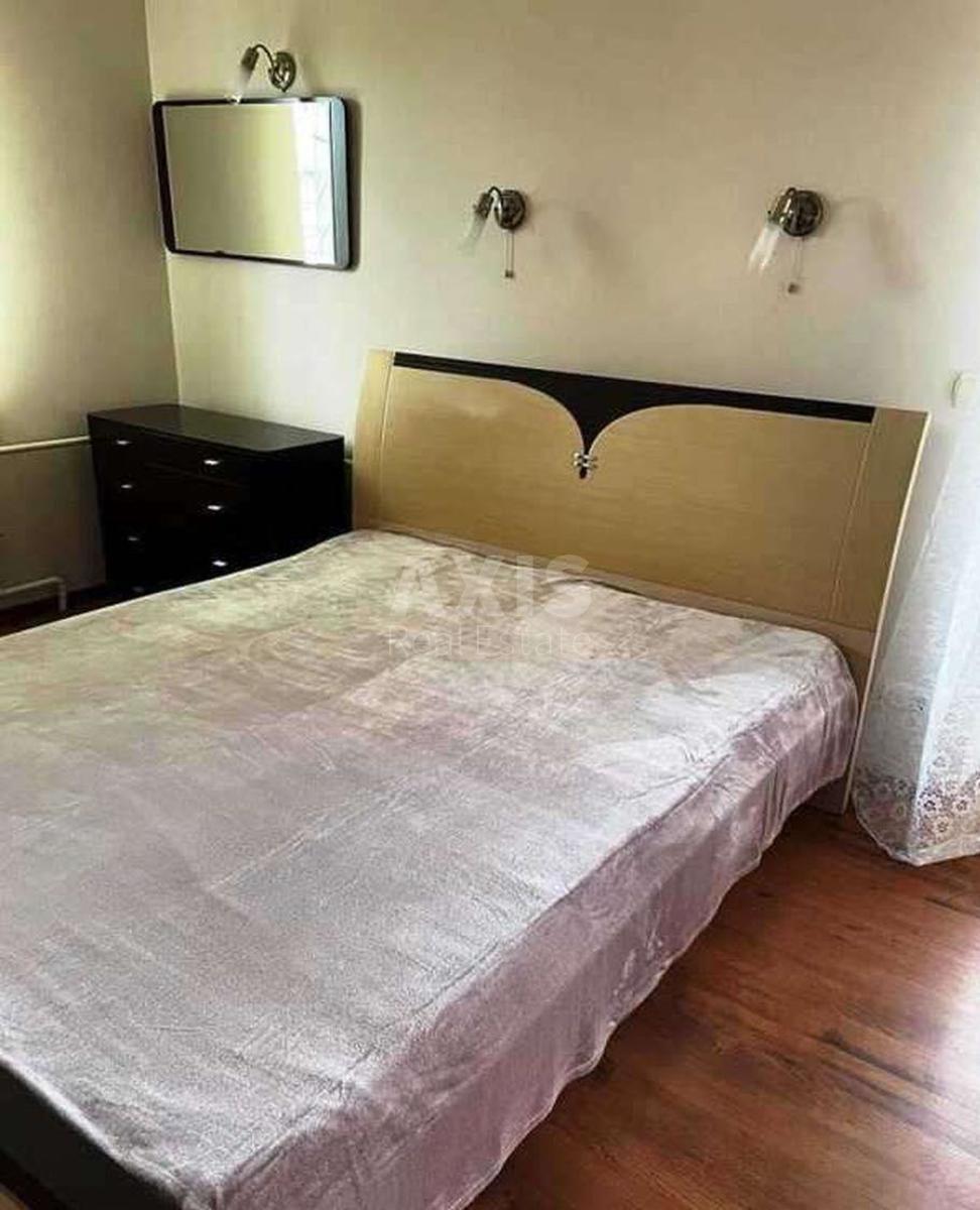 3k apartment vul. Oleksandra Arhypenka 1/22