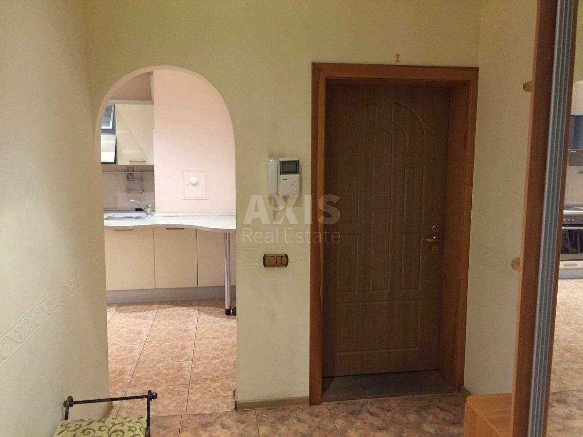 3k apartment vul. Mykil's'ko-Slobids'ka 4В8
