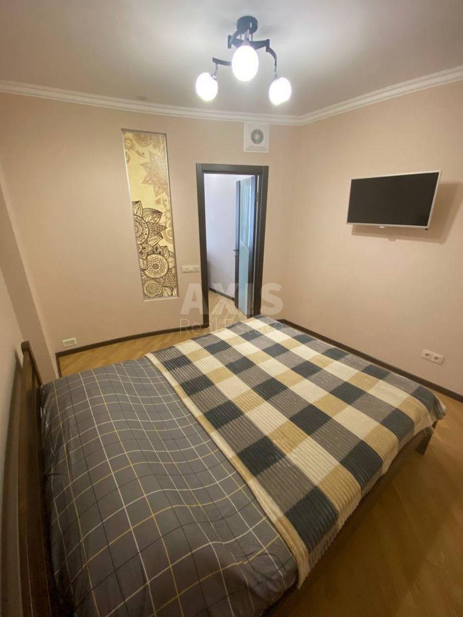 1k apartment vul. Podvojs'kogo 9В5