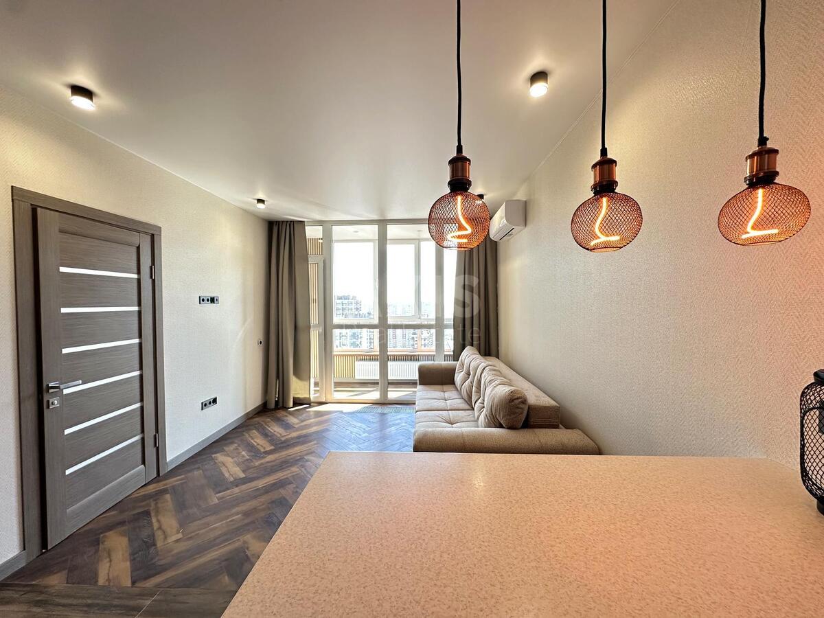 1k apartment vul. Rodyny Kristeriv 16592761