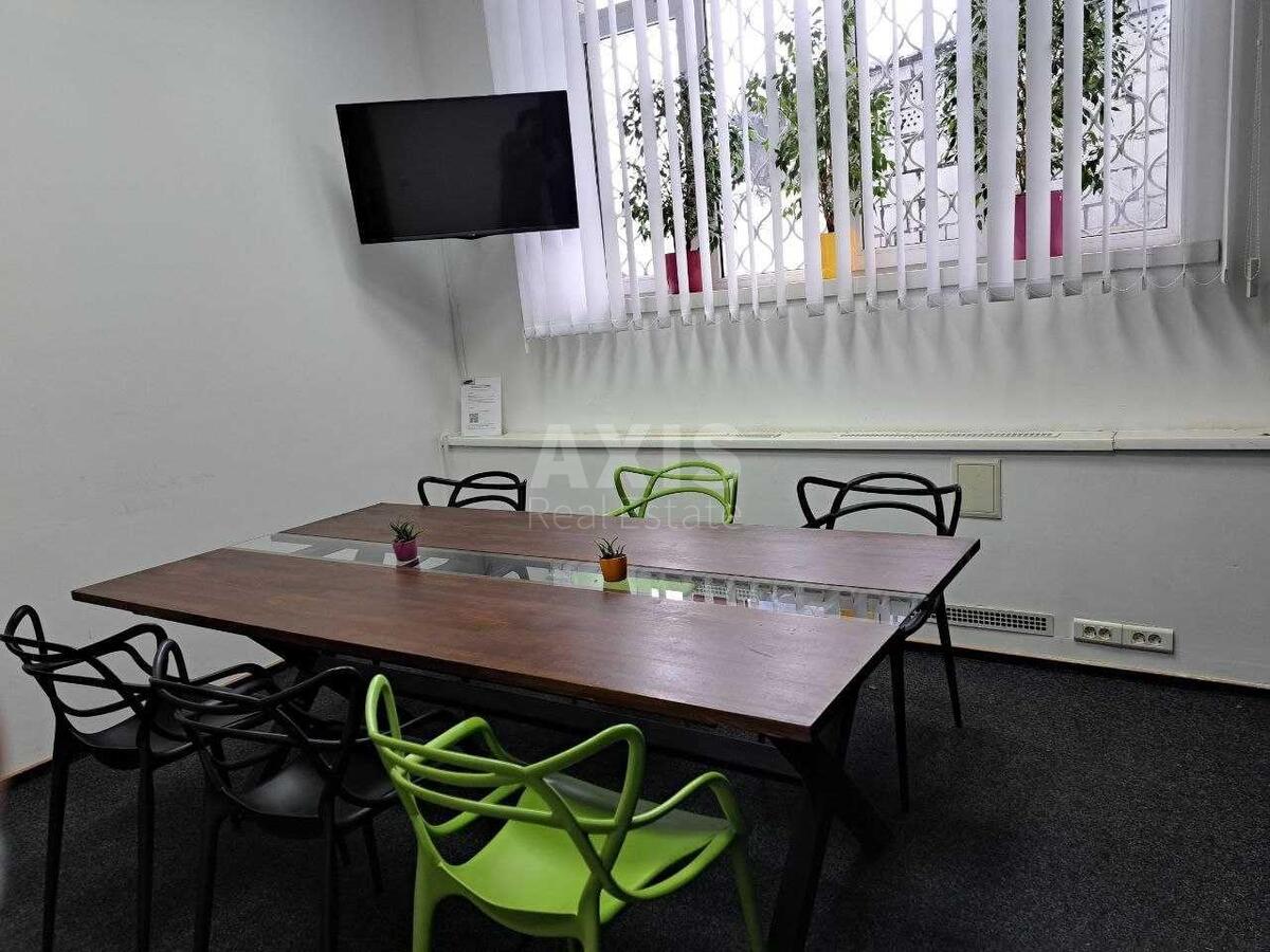 Офис ул. Желябова 2, 25м26