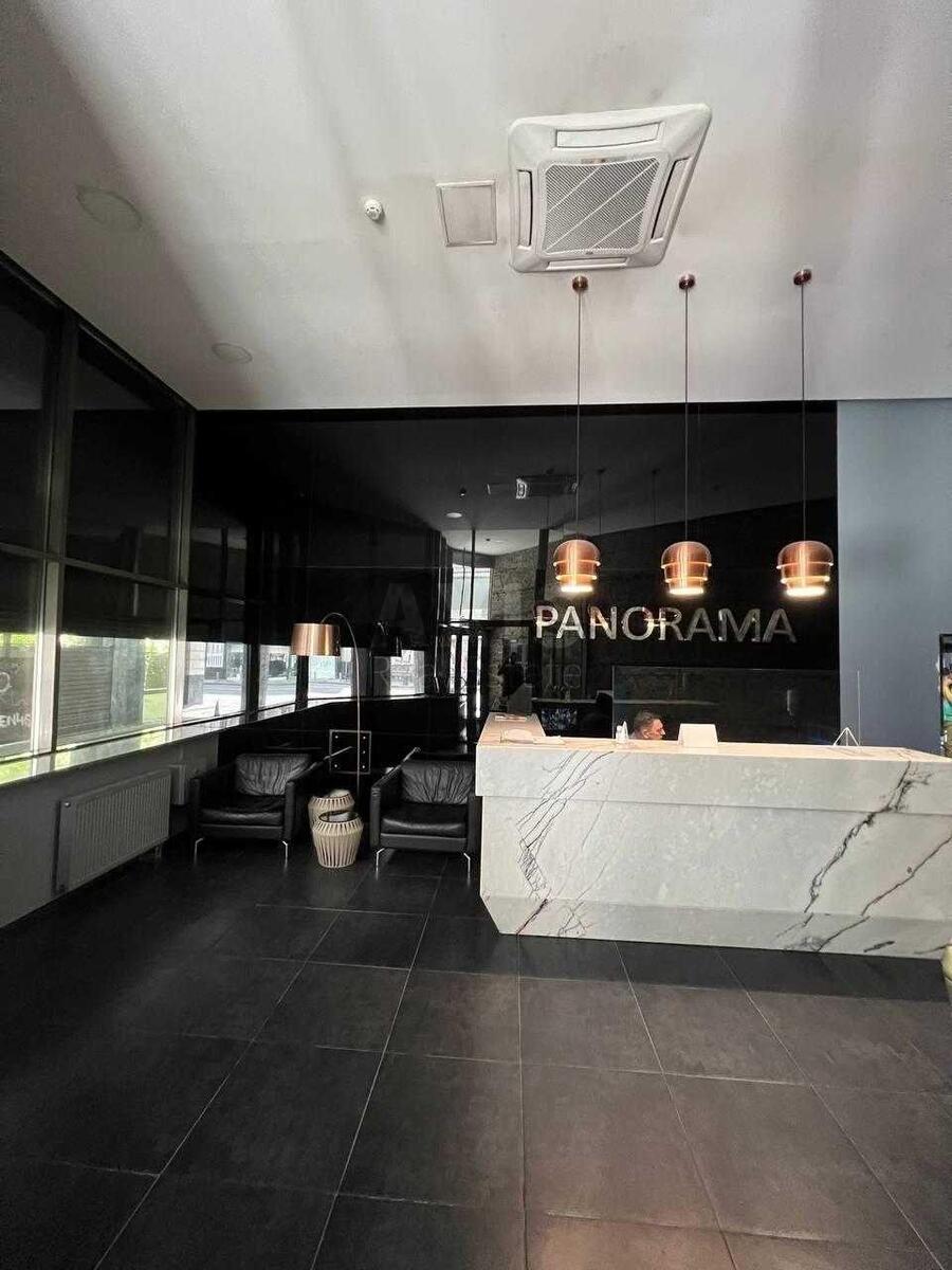 Office vul. Velyka Zhytomyrs'ka 20, 643m210