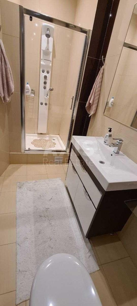 4k apartment vul. Zvirynec'ka 592