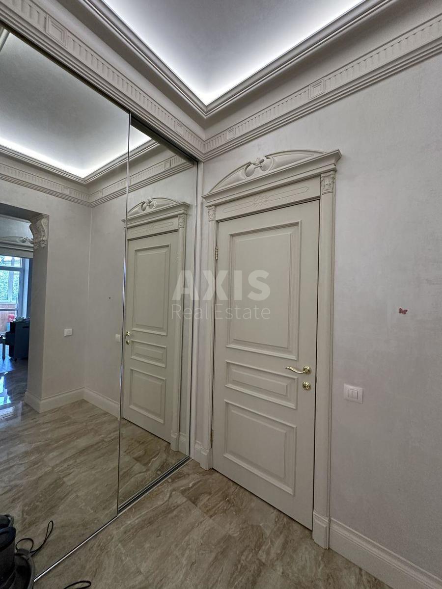 3к квартира пл. Севастопольская 27