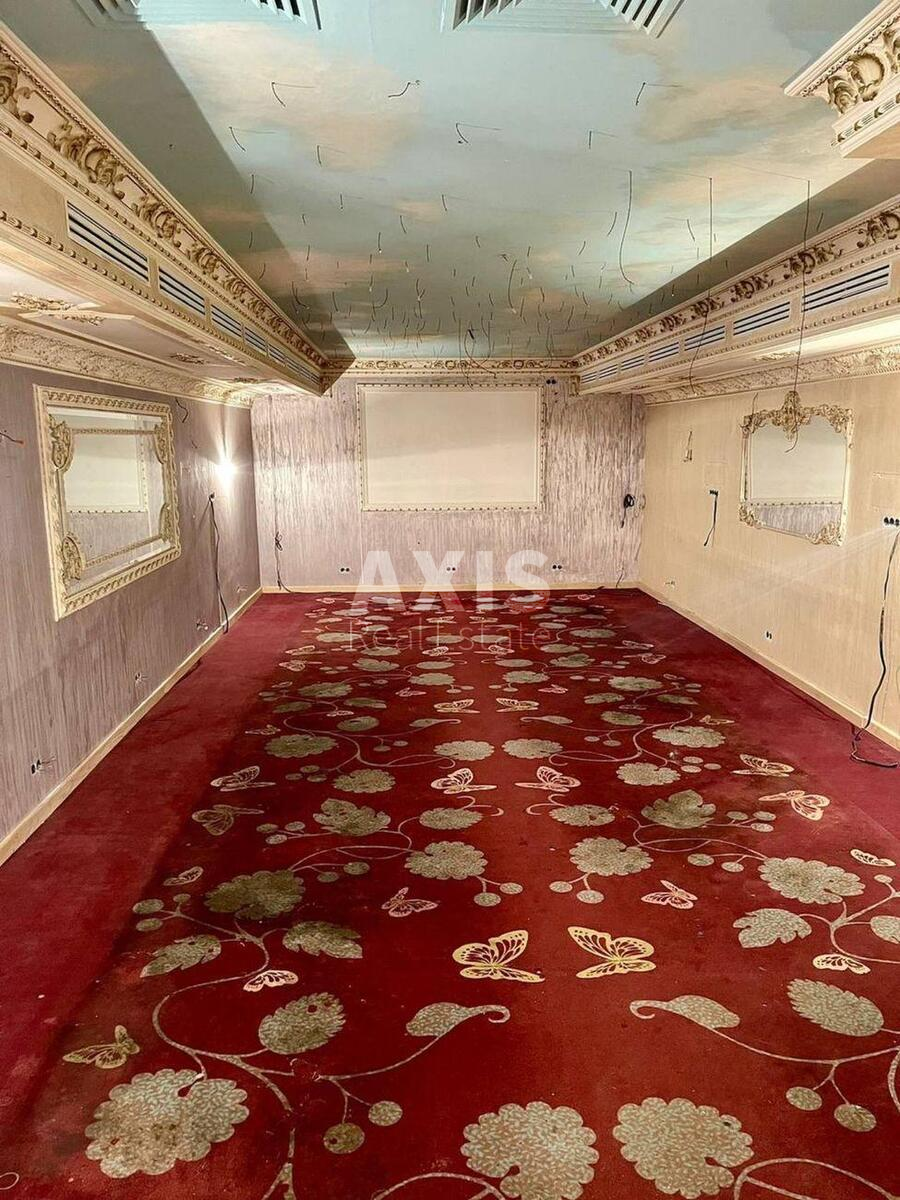 Объект торговли ул. Хмельницкого Богдана 31/27, 400м2492044